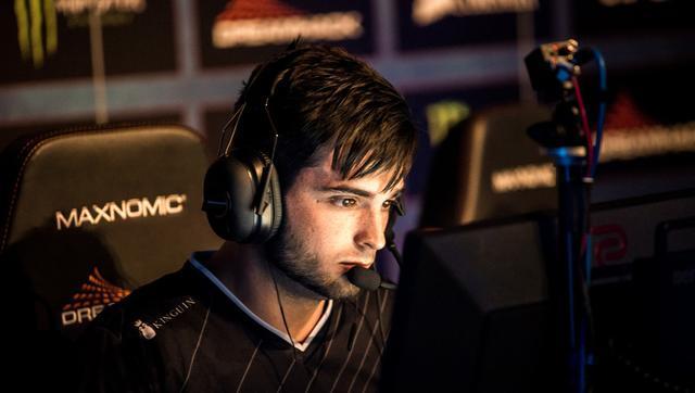 EDGvsWBG上单数据：Ale的KDA上单第一 TheShy伤害占比上单第一